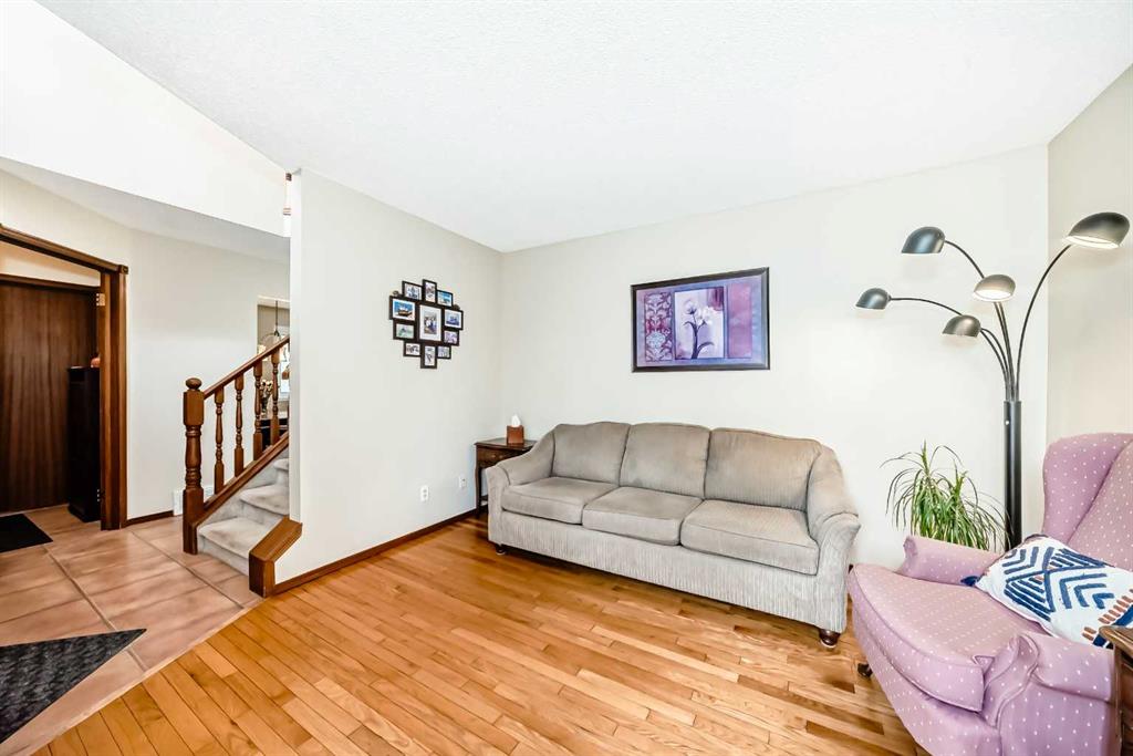 232 Macewan Ridge Close NW, Calgary, AB, T3K 3A7 photo 4