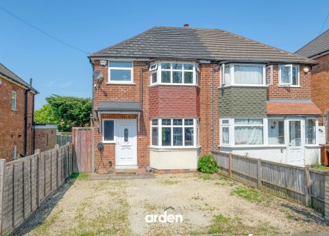 Newborough Road, Shirley B90
