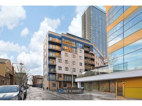 Block Wharf, London E14
