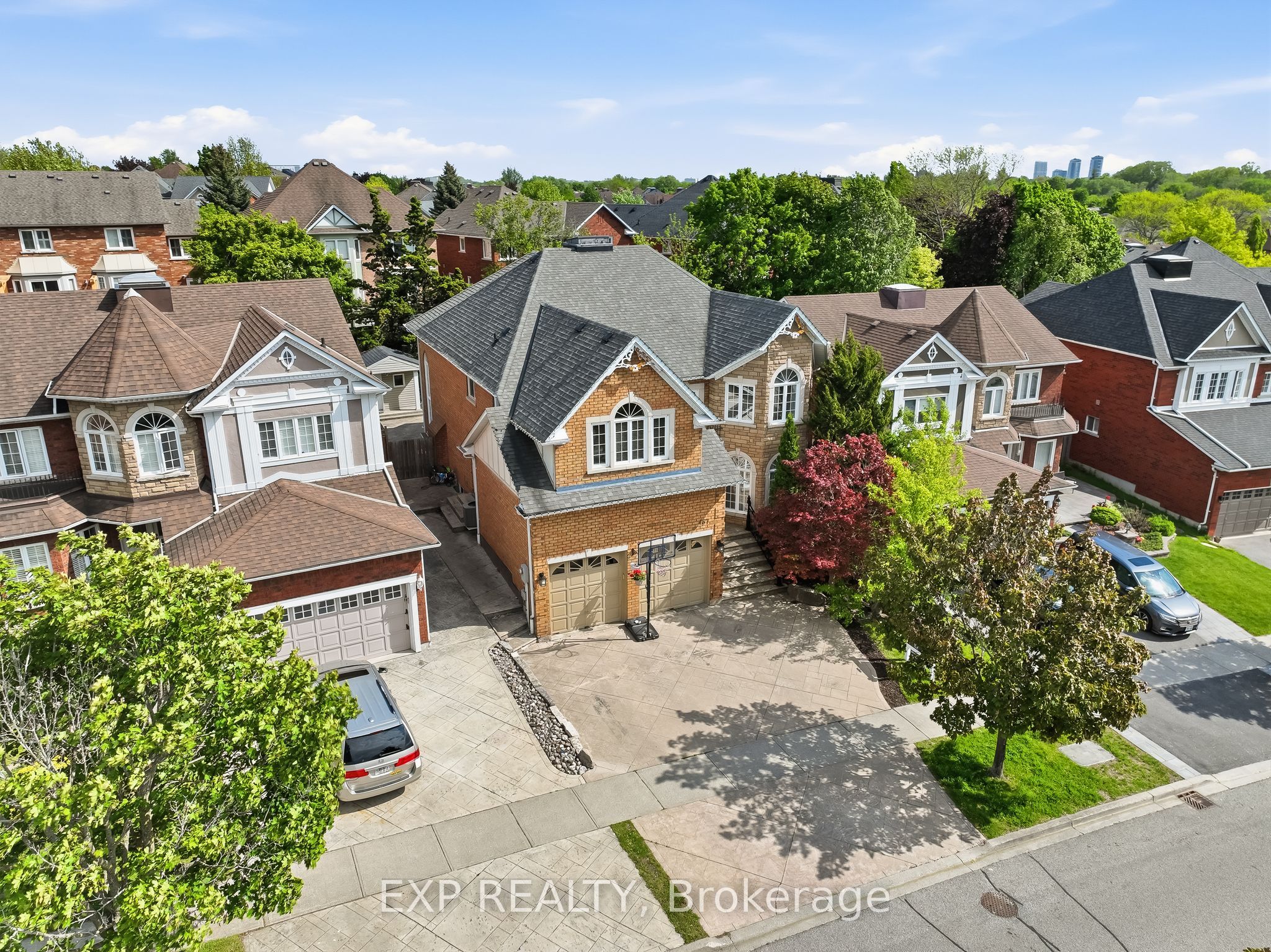 467 Delaney Drive, Ajax, ON, L1T 3Y5 photo 2
