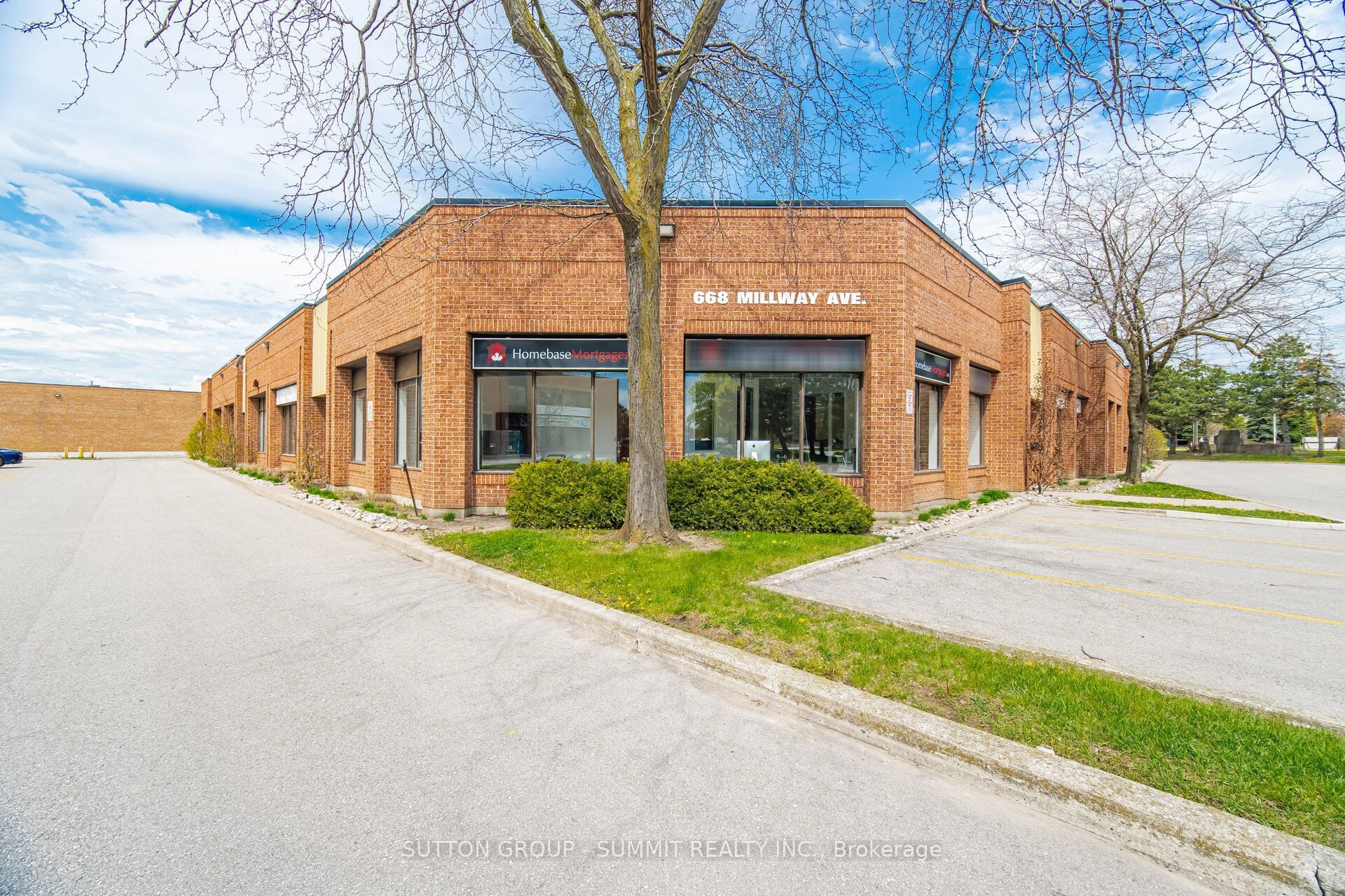 11-668 Millway Avenue, Vaughan, ON, L4K 3V2