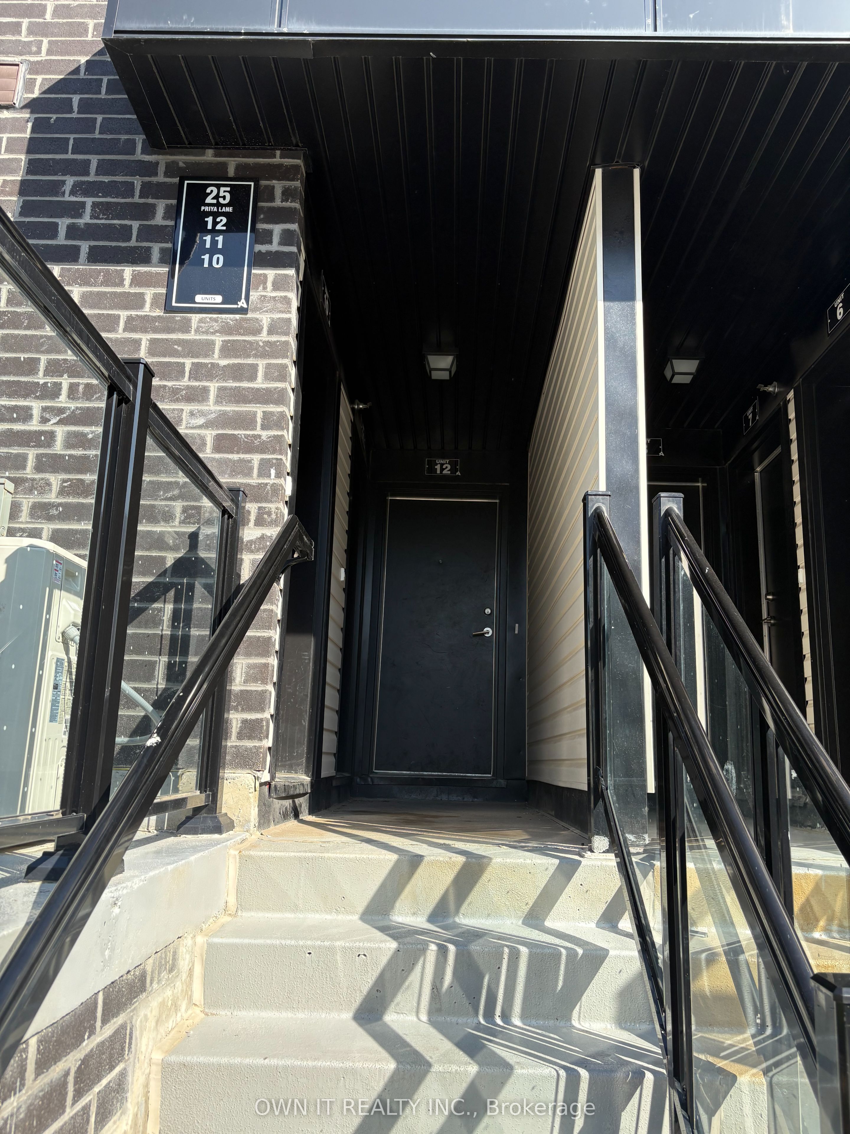 12-25 Priya Lane, Toronto, ON, M1B 0E8