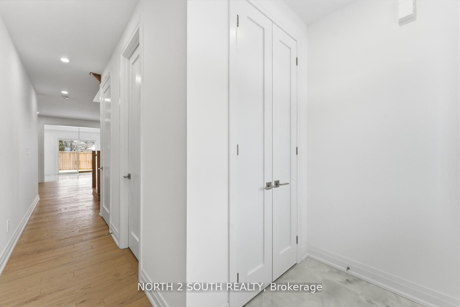 30 Virro Court, Vaughan, ON, L4H 5G5 photo 3