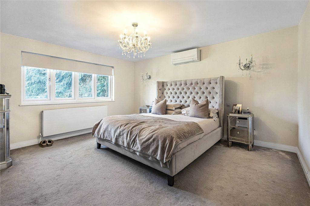 Additional image 11 of 4 bed detached house for saleThe Warren, Radlett, Hertfordshire WD7
