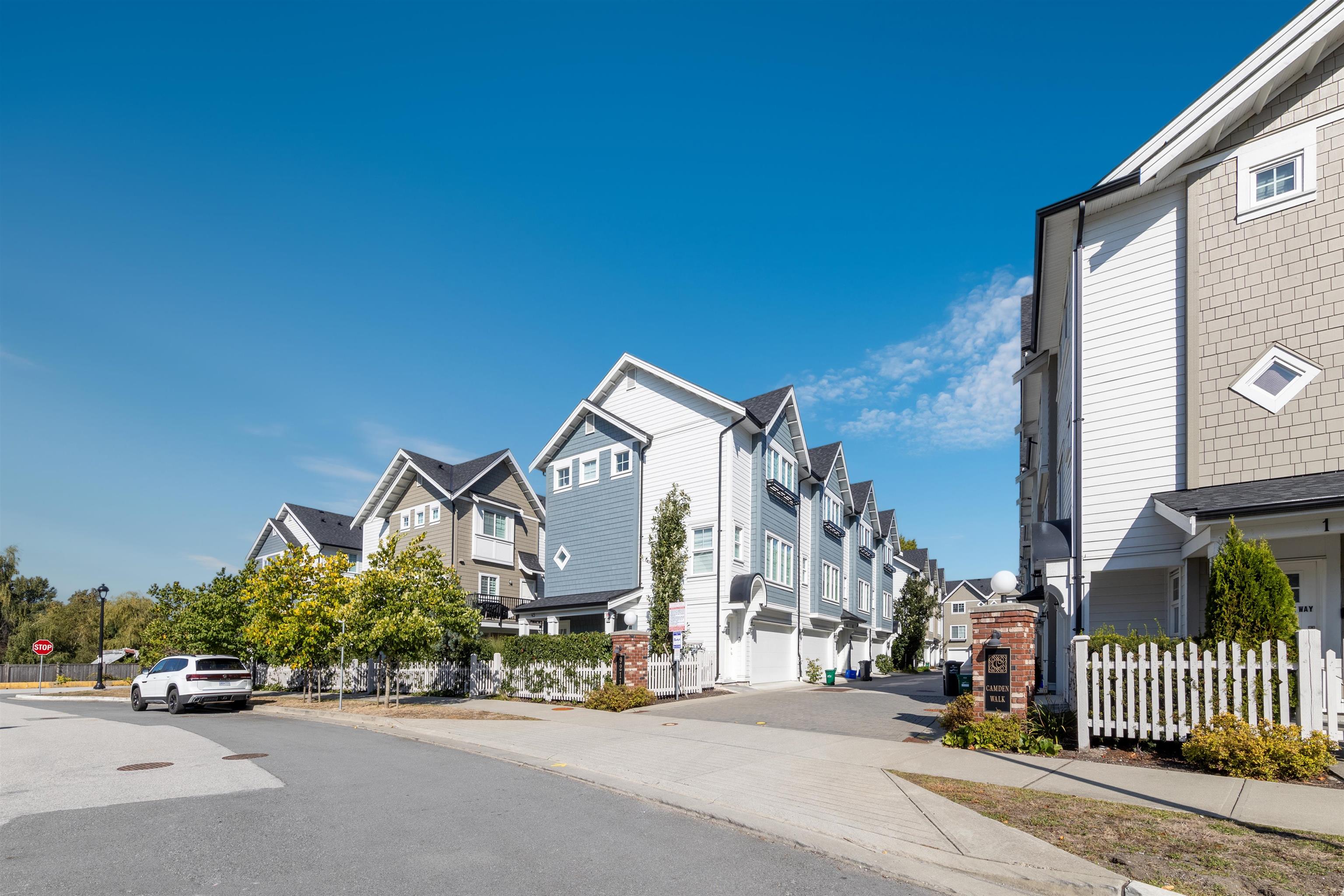 9-9211 Mckim Way, Richmond, BC, V6X 0T1