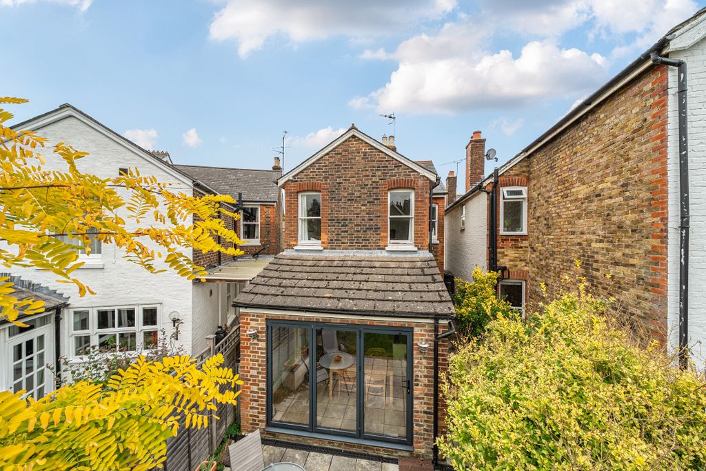 Additional image 17 of 4 bed detached house for saleFengates Road, Redhill RH1