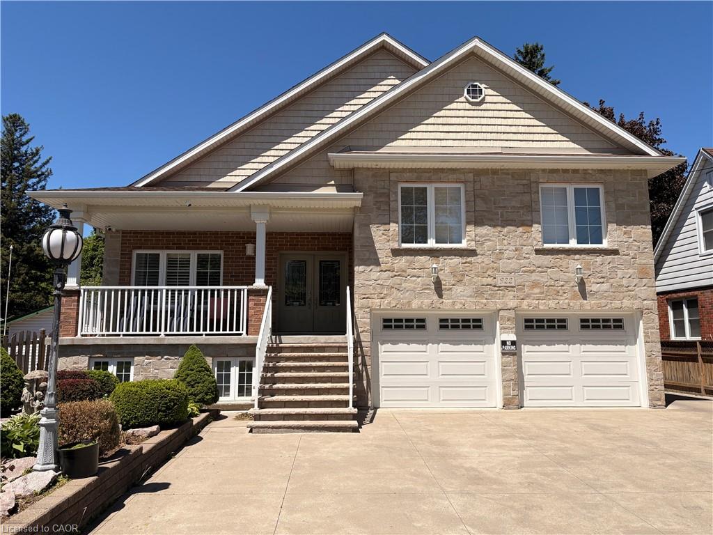 F-922 West 5th Street, Hamilton, ON, L9C 3R7
