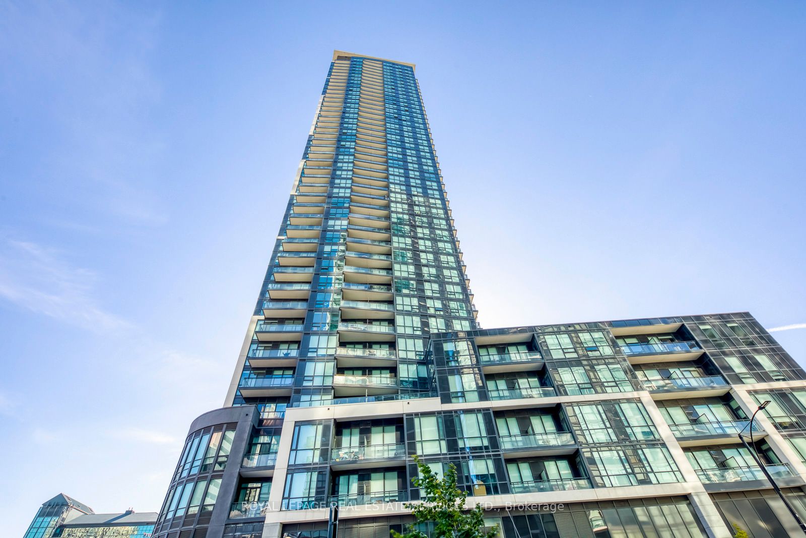 Additional image 2 of 610-510 Curran Place, Mississauga, ON, L5B 0J8