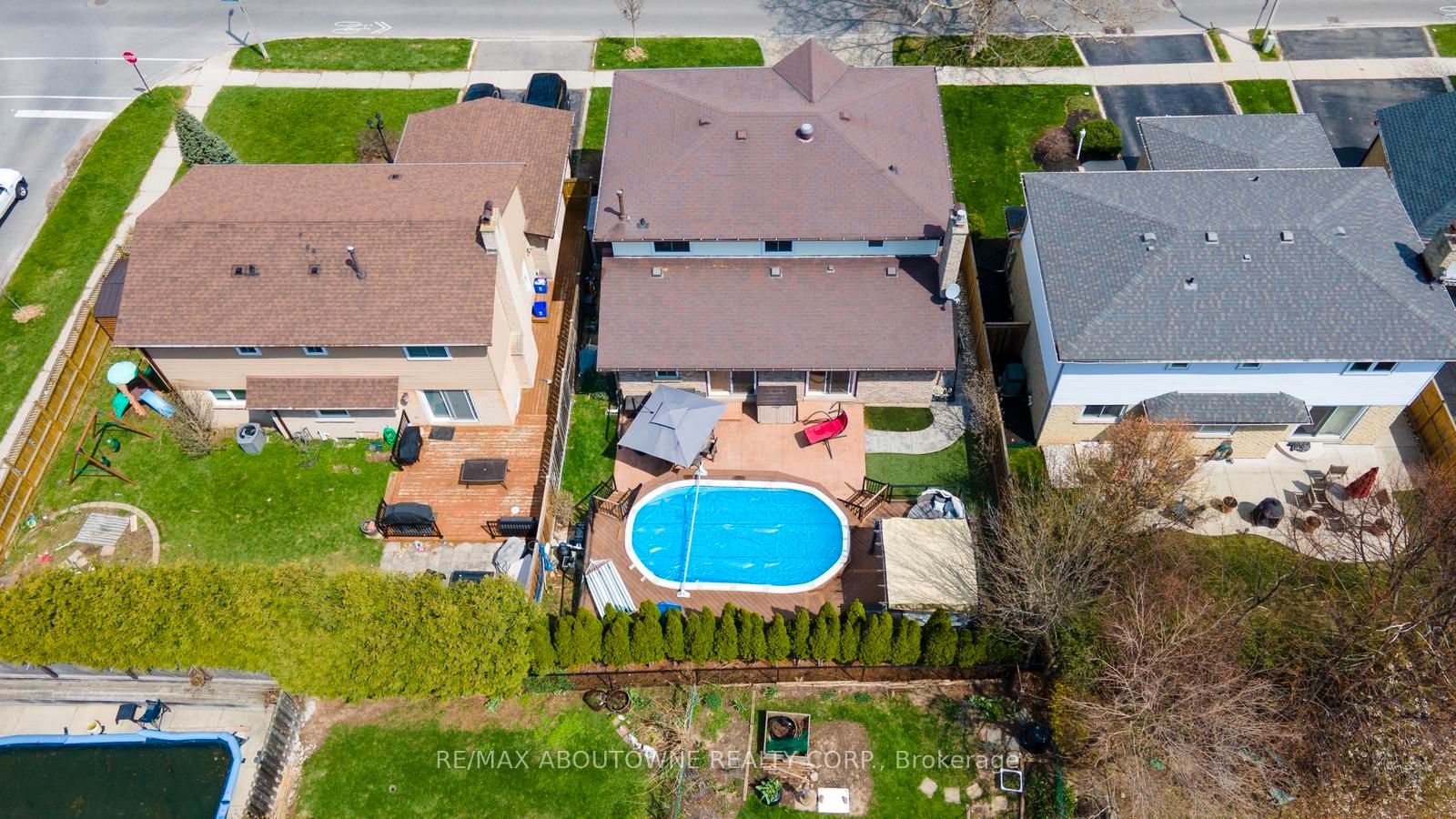 2474 Cavendish Drive, Burlington, ON, L7P 3T8 photo 5