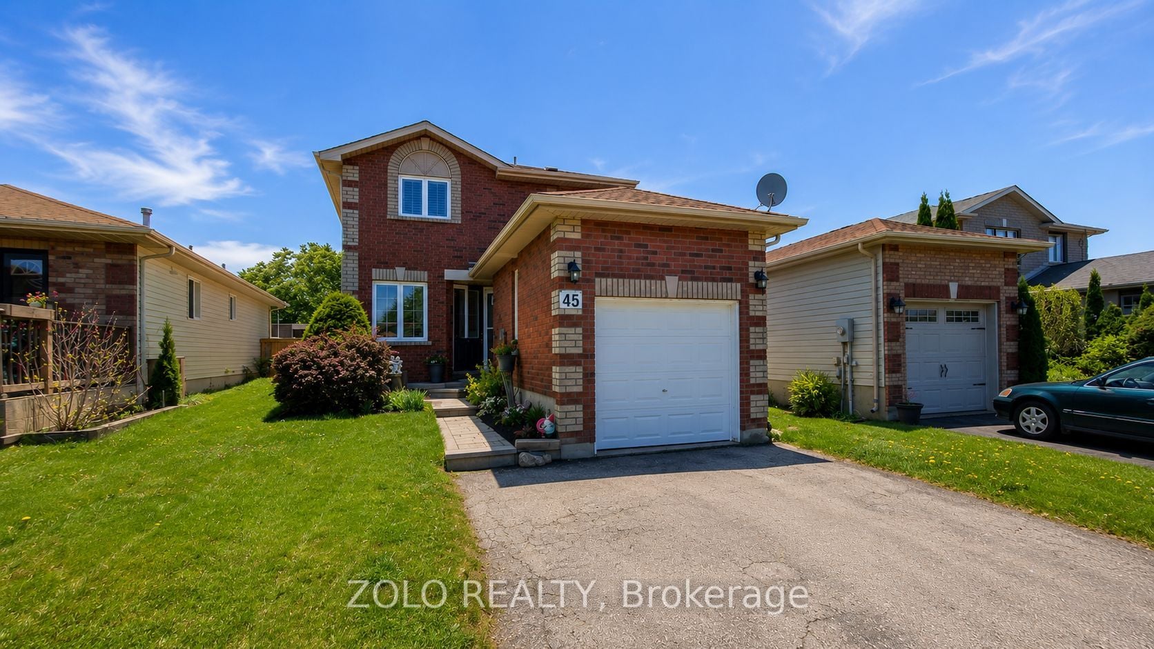 45 Athabaska Road, Barrie, ON, L4N 8E8 photo 2