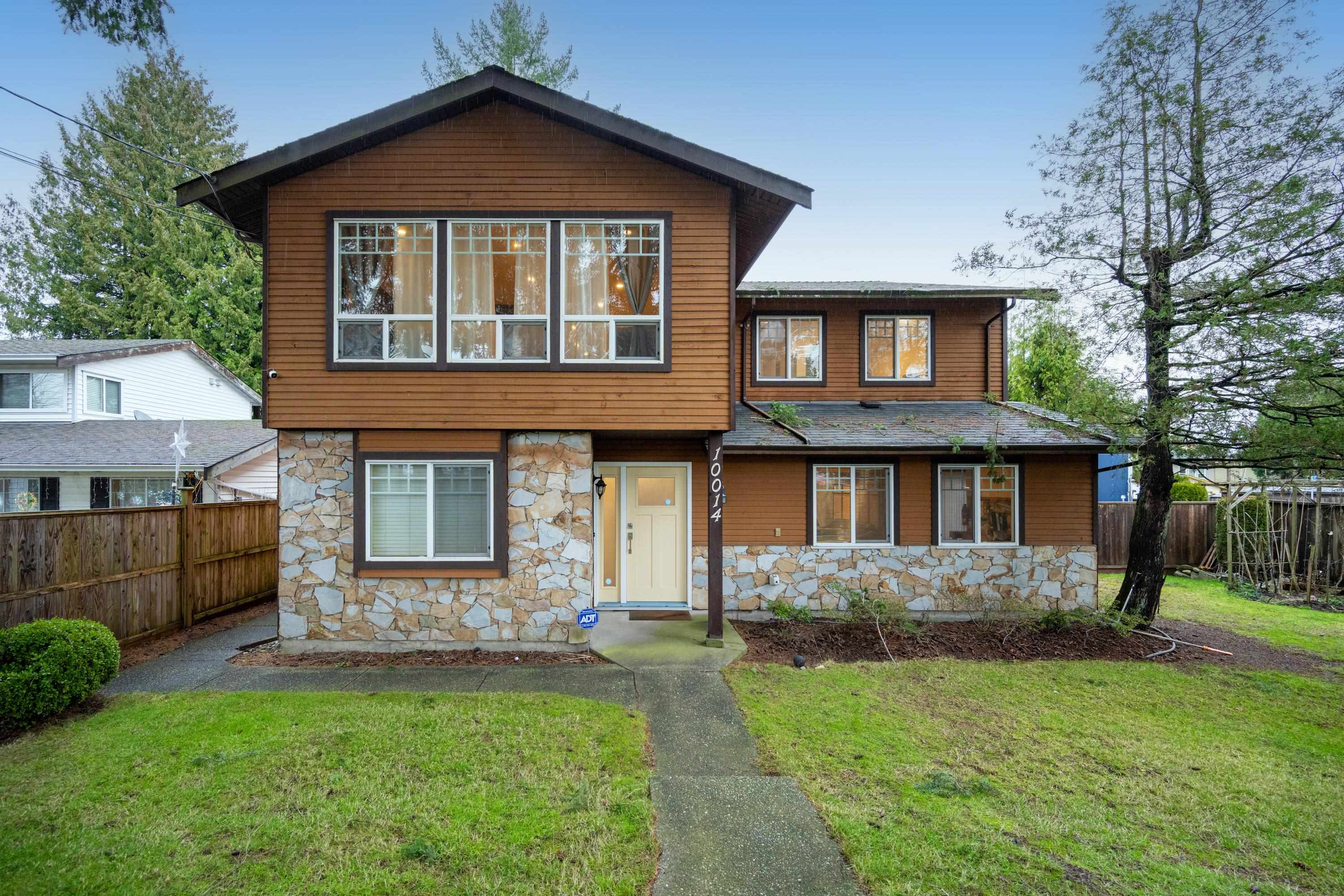 10014 156 Street, Surrey, BC, V3R 4L5