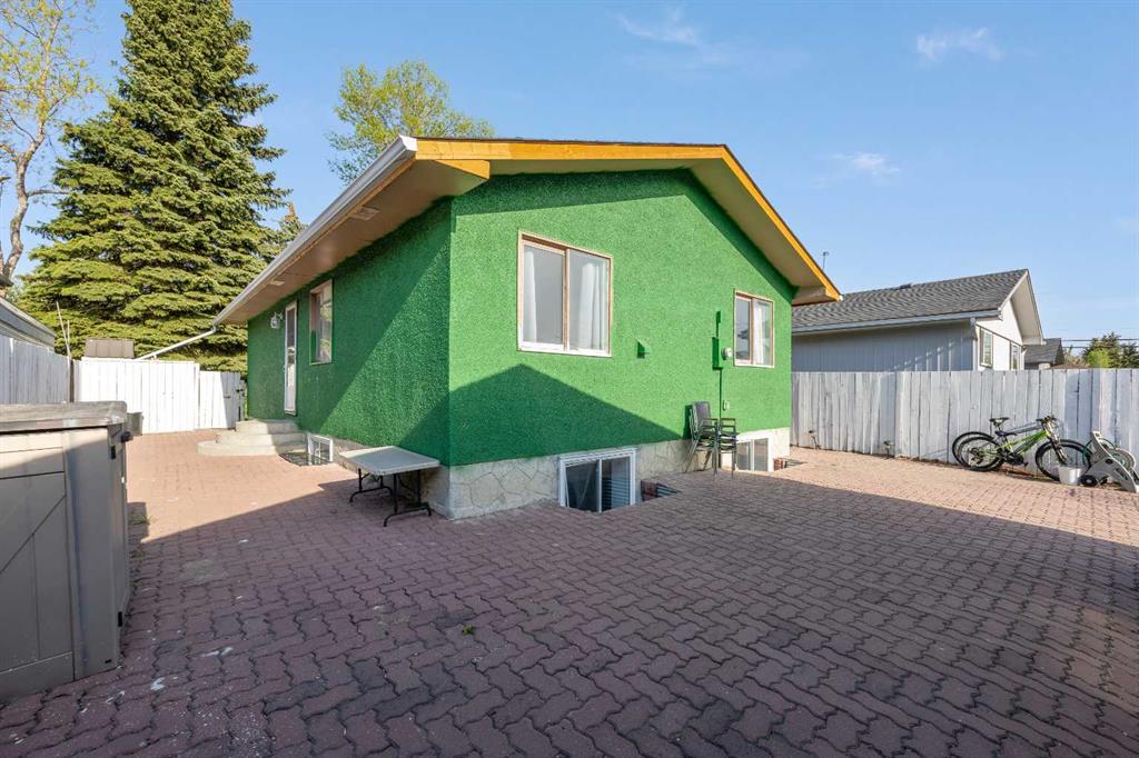 3050 30a Street SE, Calgary, AB, T2B 0S7