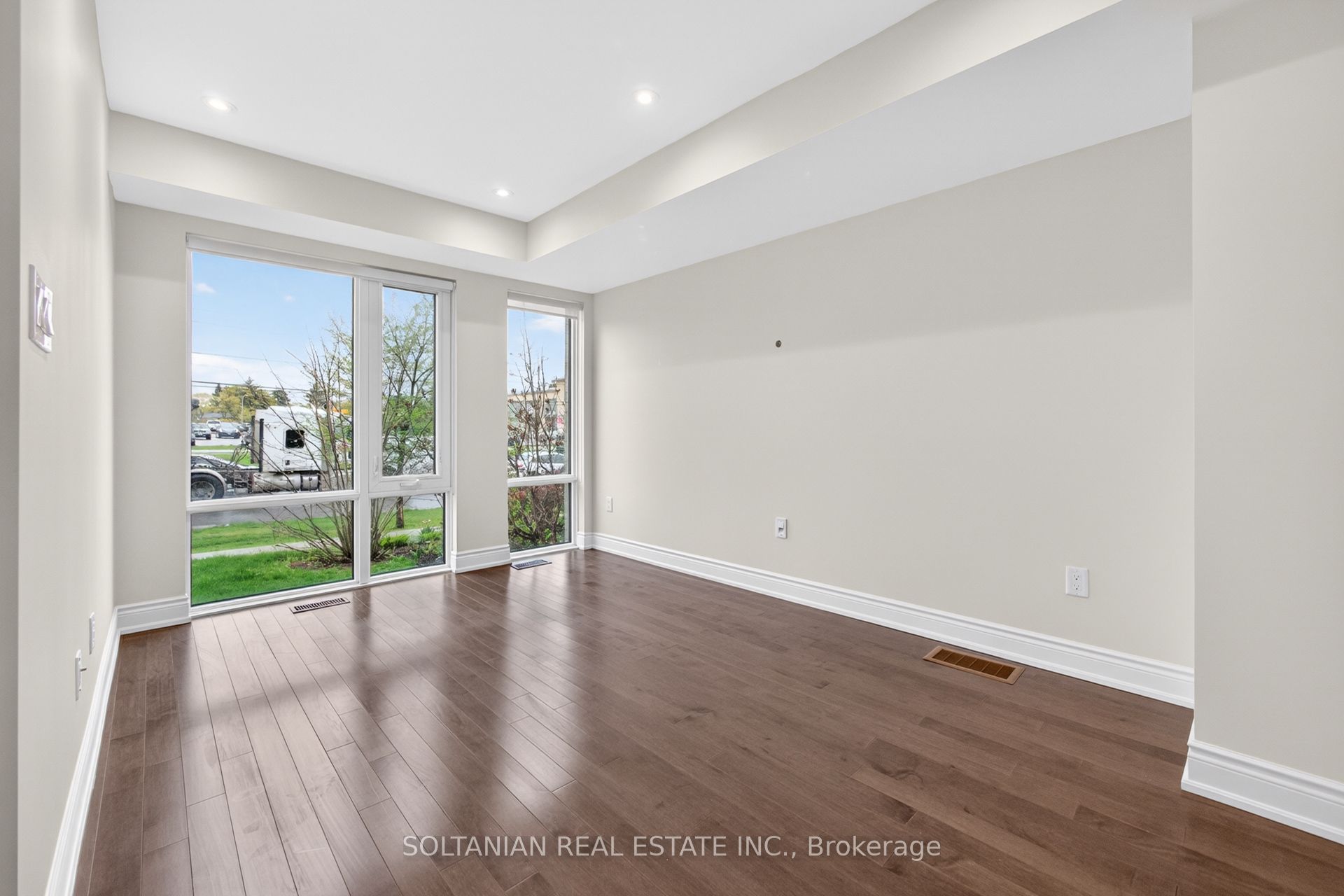 85 Pony Farm Drive, Toronto, ON, M9R 0B3 photo 4