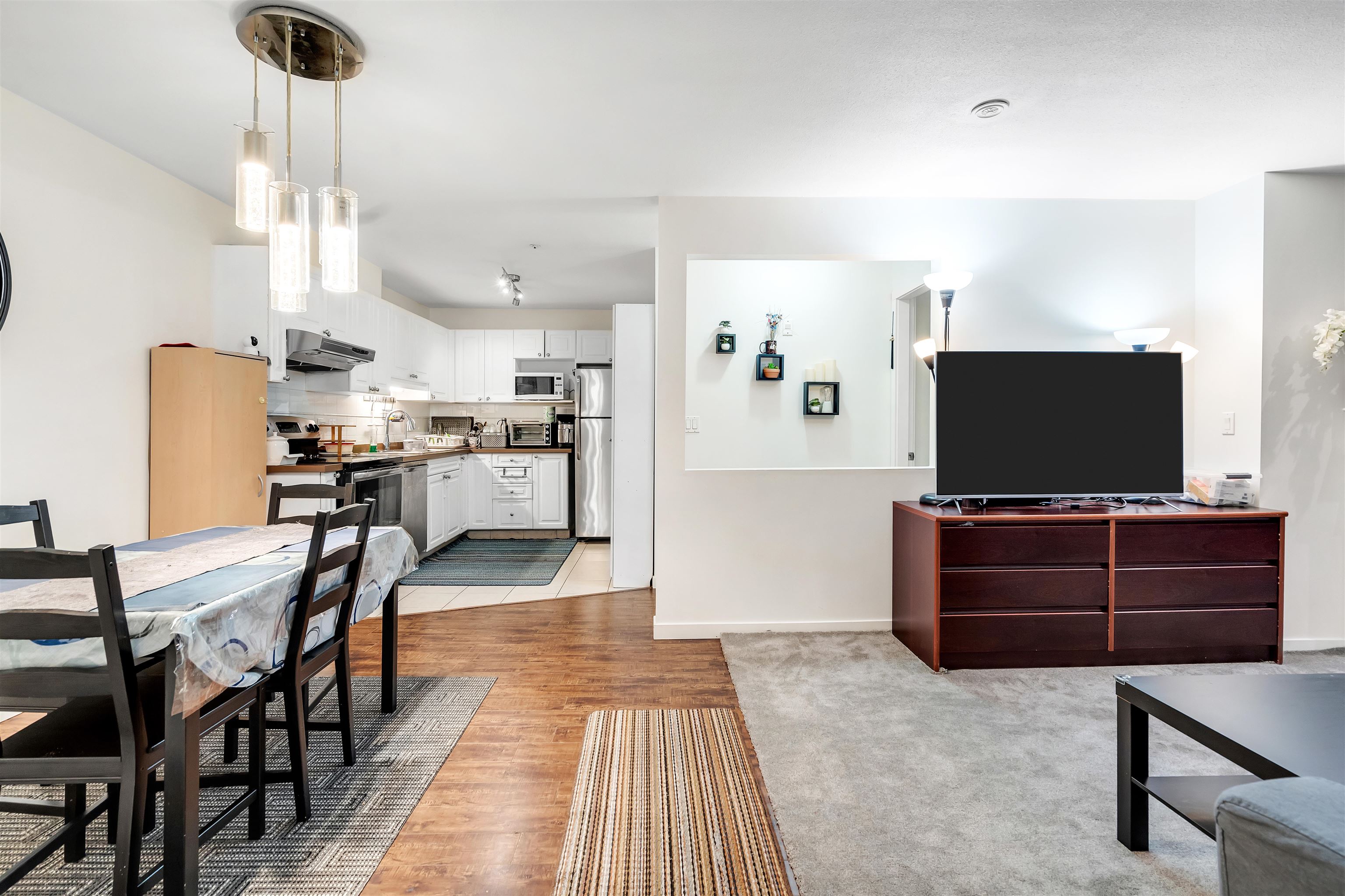Additional image 4 of 308-9688 148 Street, Surrey, BC, V3R 0W2