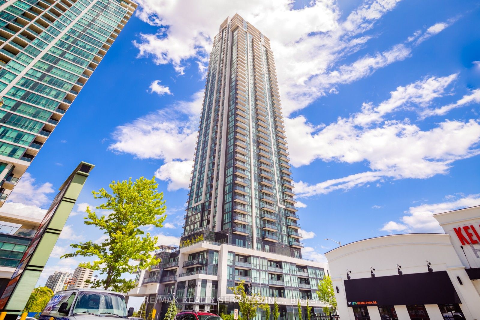 1506-3975 Grand Park Drive, Mississauga, ON, L5B 0K4