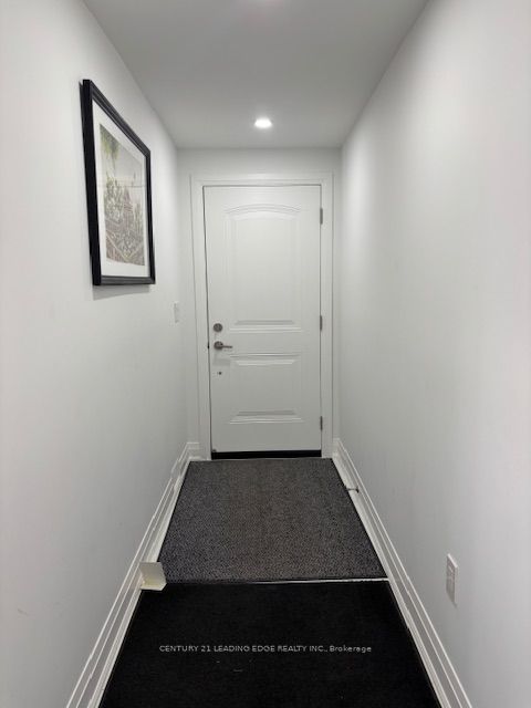 Main-3 Kennebec Crescent, Toronto, ON, M9W 2R6 photo 2