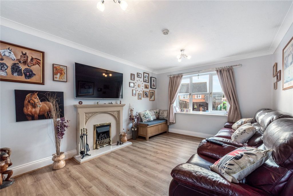 Additional image 7 of 5 bed detached house for saleFindon Close, Redditch, Worcestershire B97