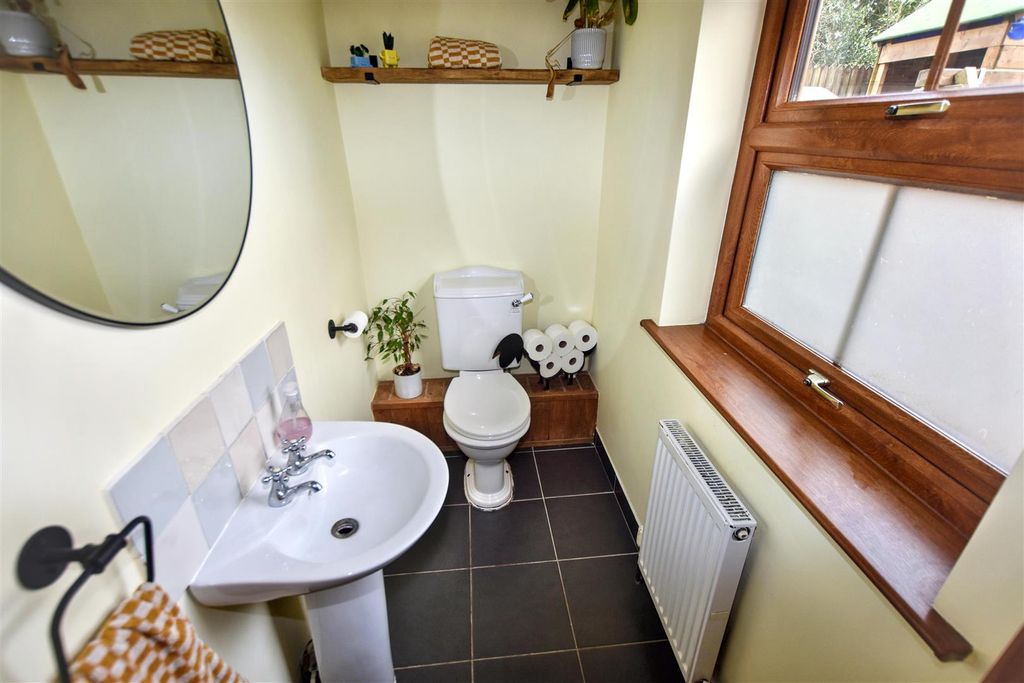 Additional image 19 of 3 bed detached house for saleWest Trewirgie Road, Redruth TR15