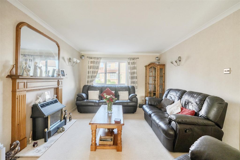 Additional image 3 of 4 bed detached house for saleBeaufort Avenue, Midsomer Norton, Radstock BA3