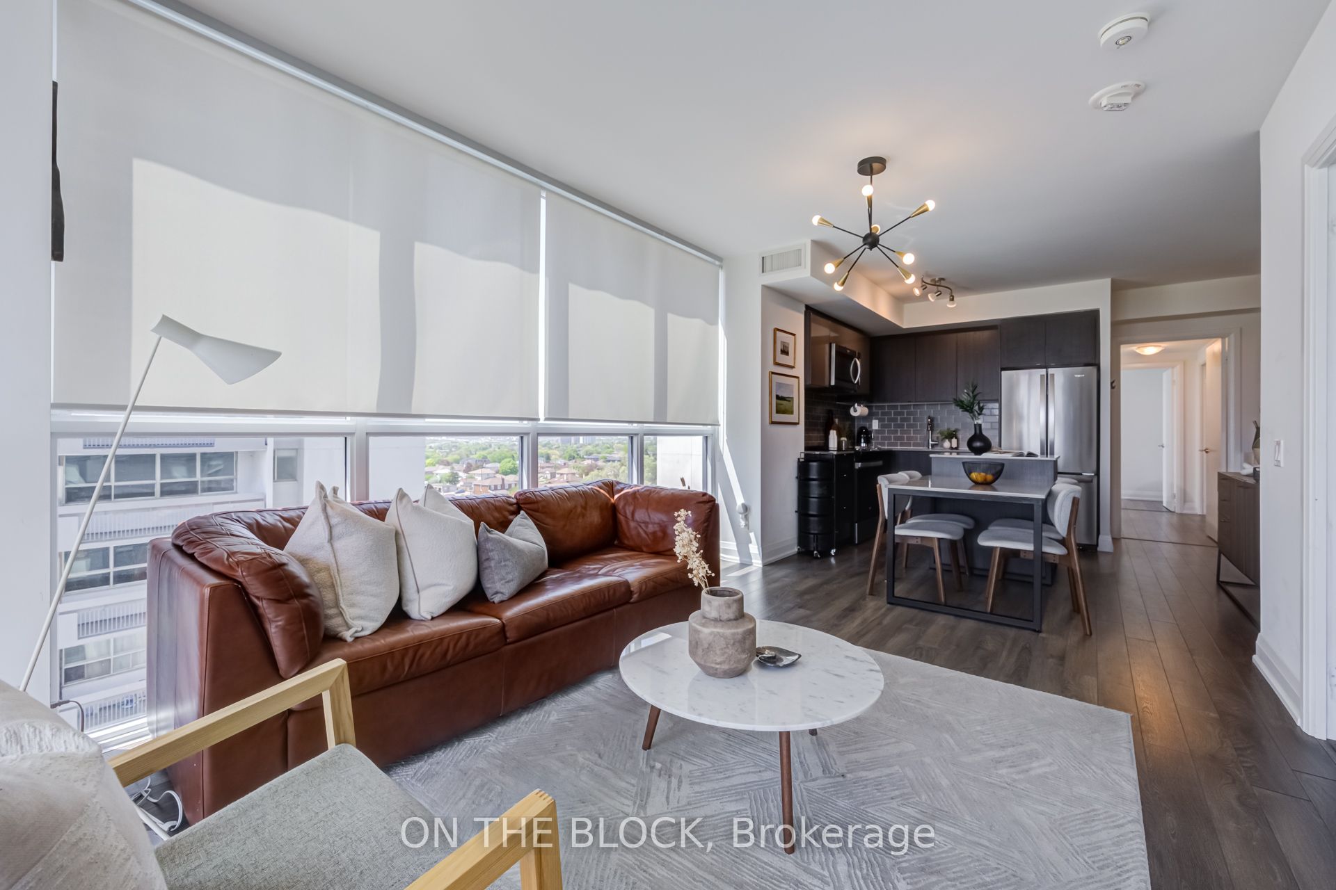 810-1461 Lawrence Avenue W, Toronto, ON, M6L 0A6 photo 4