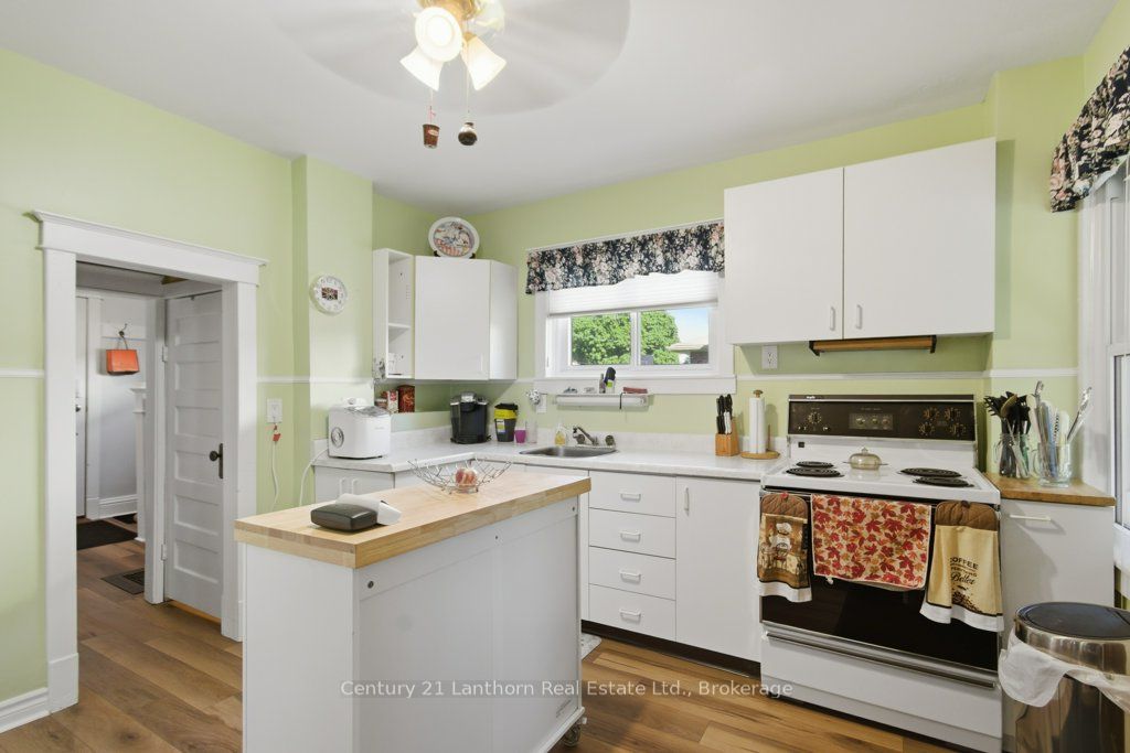 7 Purdy Street, Belleville, ON, K8P 1Y8 photo 4