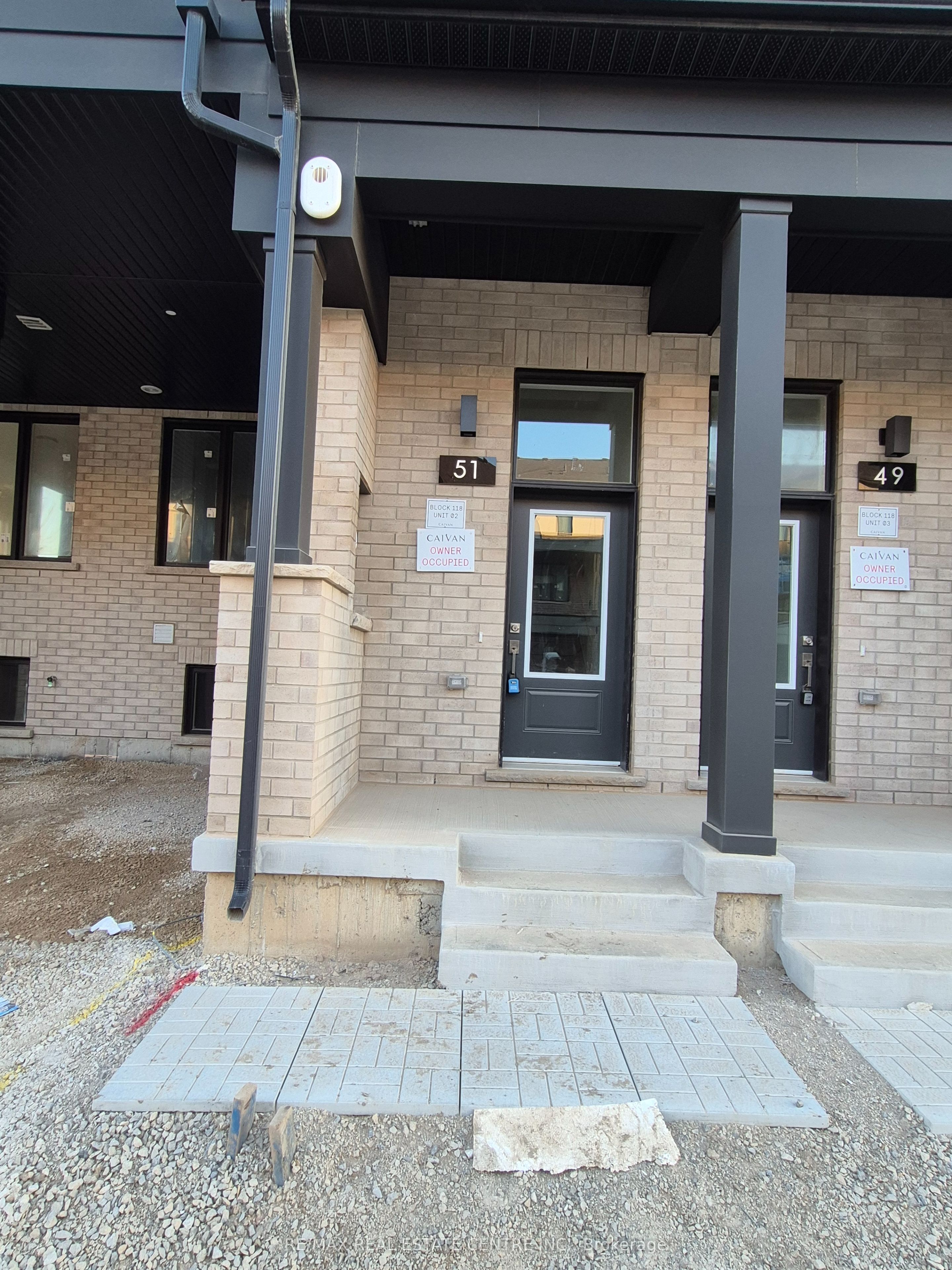 51 Thornbird Crescent, Brampton, ON, L7A 0B8 photo 2
