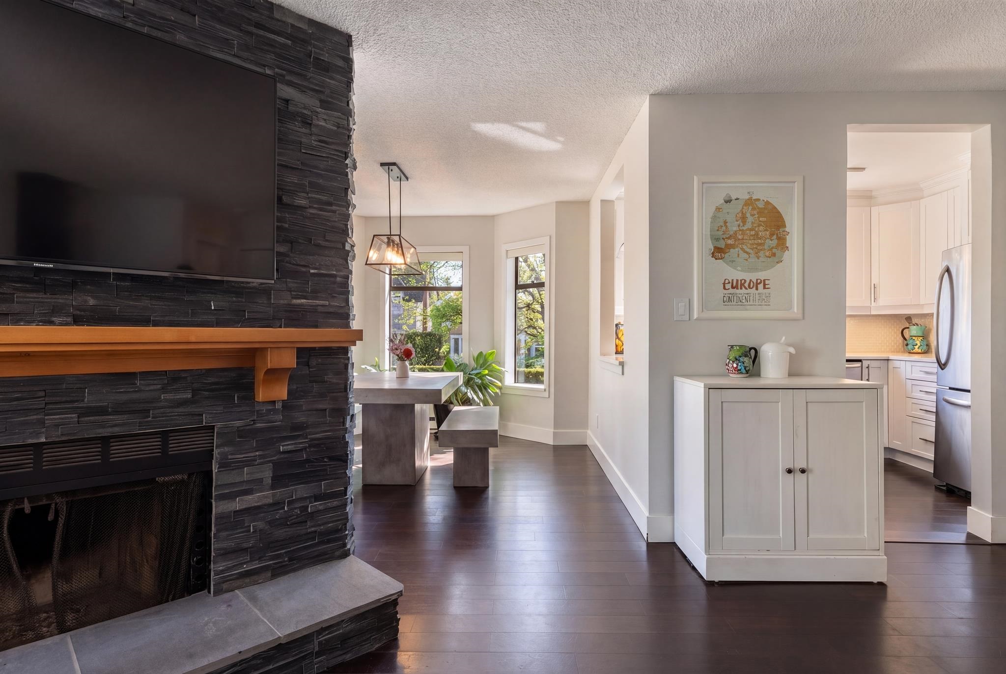 Additional image 4 of 2427 6th Avenue W, Vancouver, BC, V6K 1W2