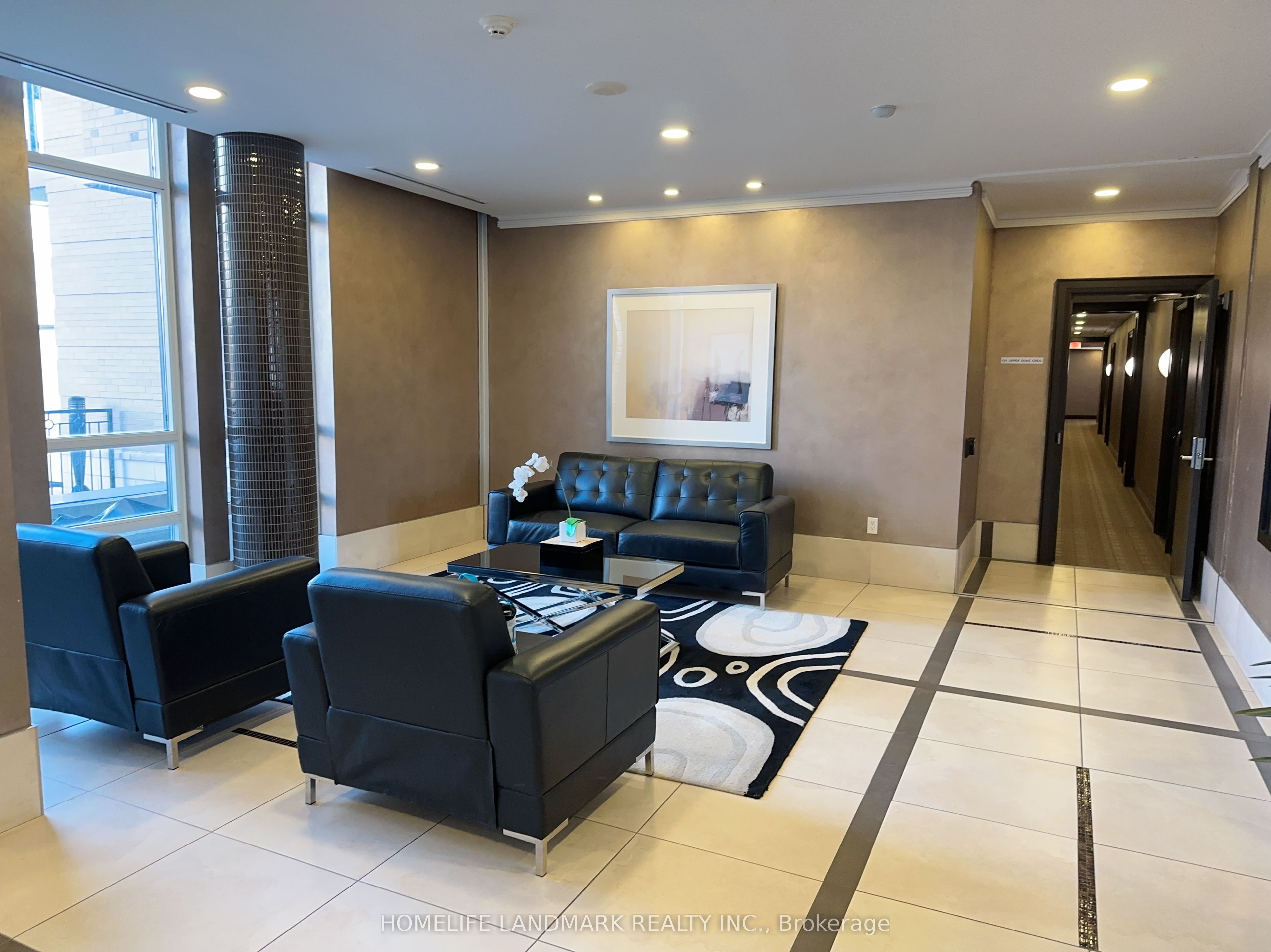 410-131 Upper Duke Crescent, Markham, ON, L6G 0C9 photo 4