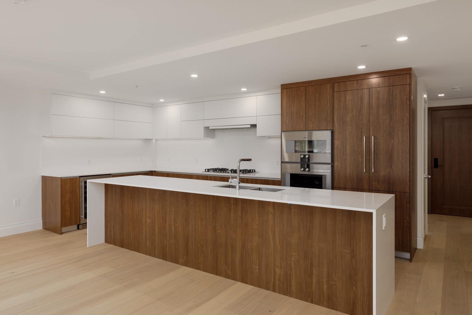 303-2105 46th Avenue W, Vancouver, BC, V6M 2L1 photo 4