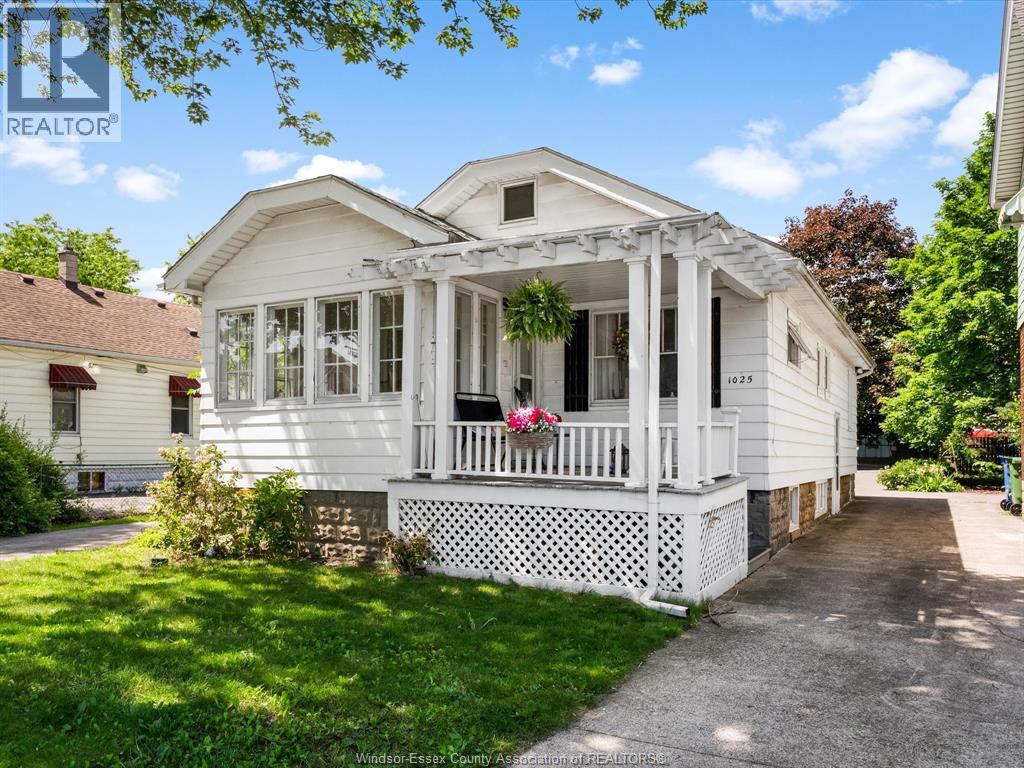 1025 Campbell Avenue, Windsor, ON, N9B2J4 photo 2