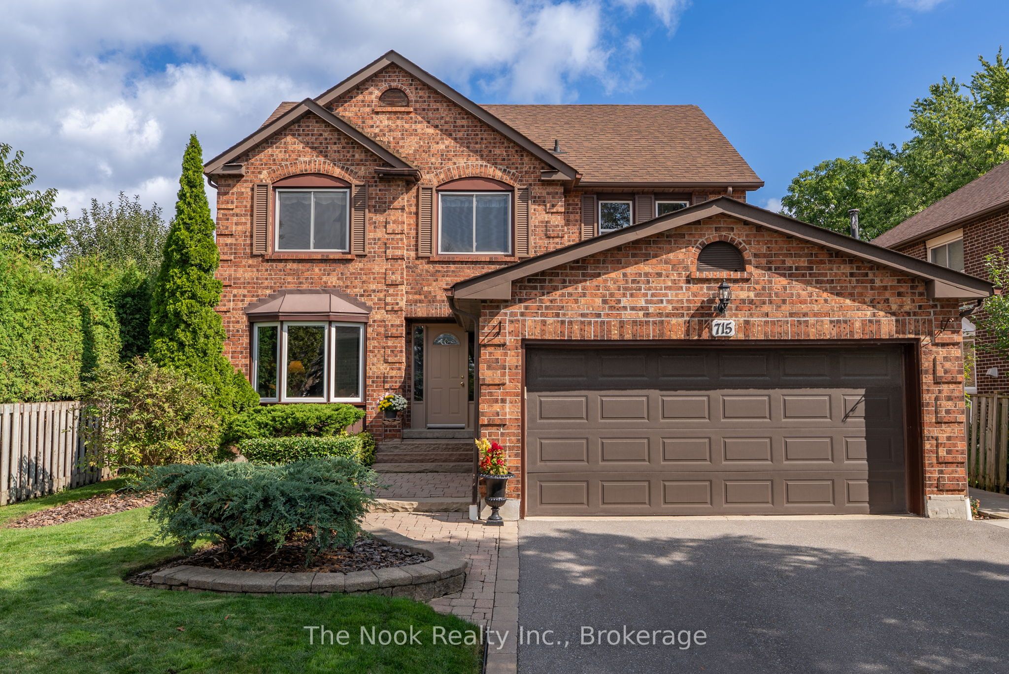 715 Anderson Street, Whitby, ON, L1N 3W1