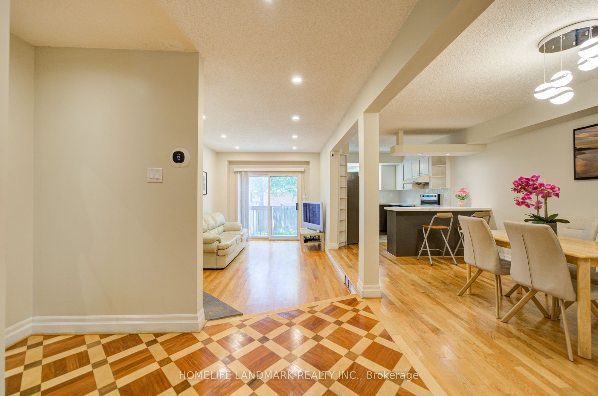 Additional image 5 of 7-3345 Silverado Drive, Mississauga, ON, L5A 3Y8