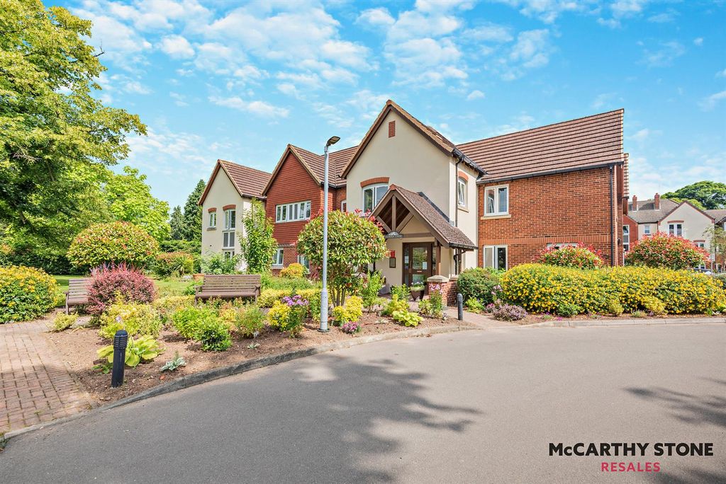 1 bed flat for saleCharter Court, Retford DN22