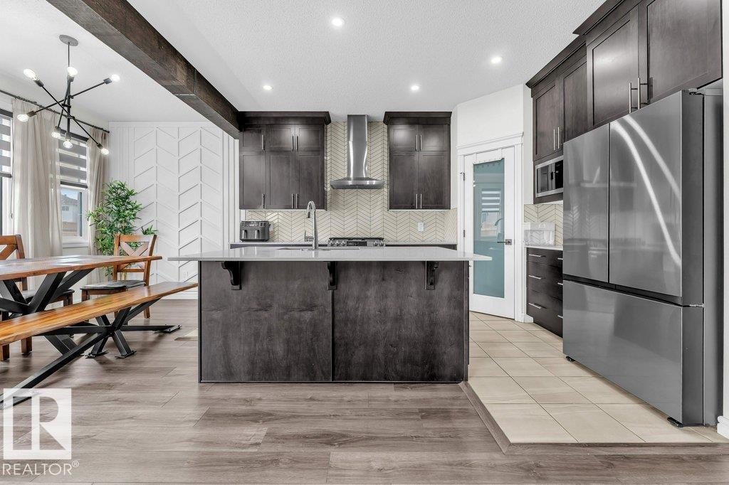 Additional image 4 of 2107 14 Avenue NW, Edmonton, AB, T6T2R6