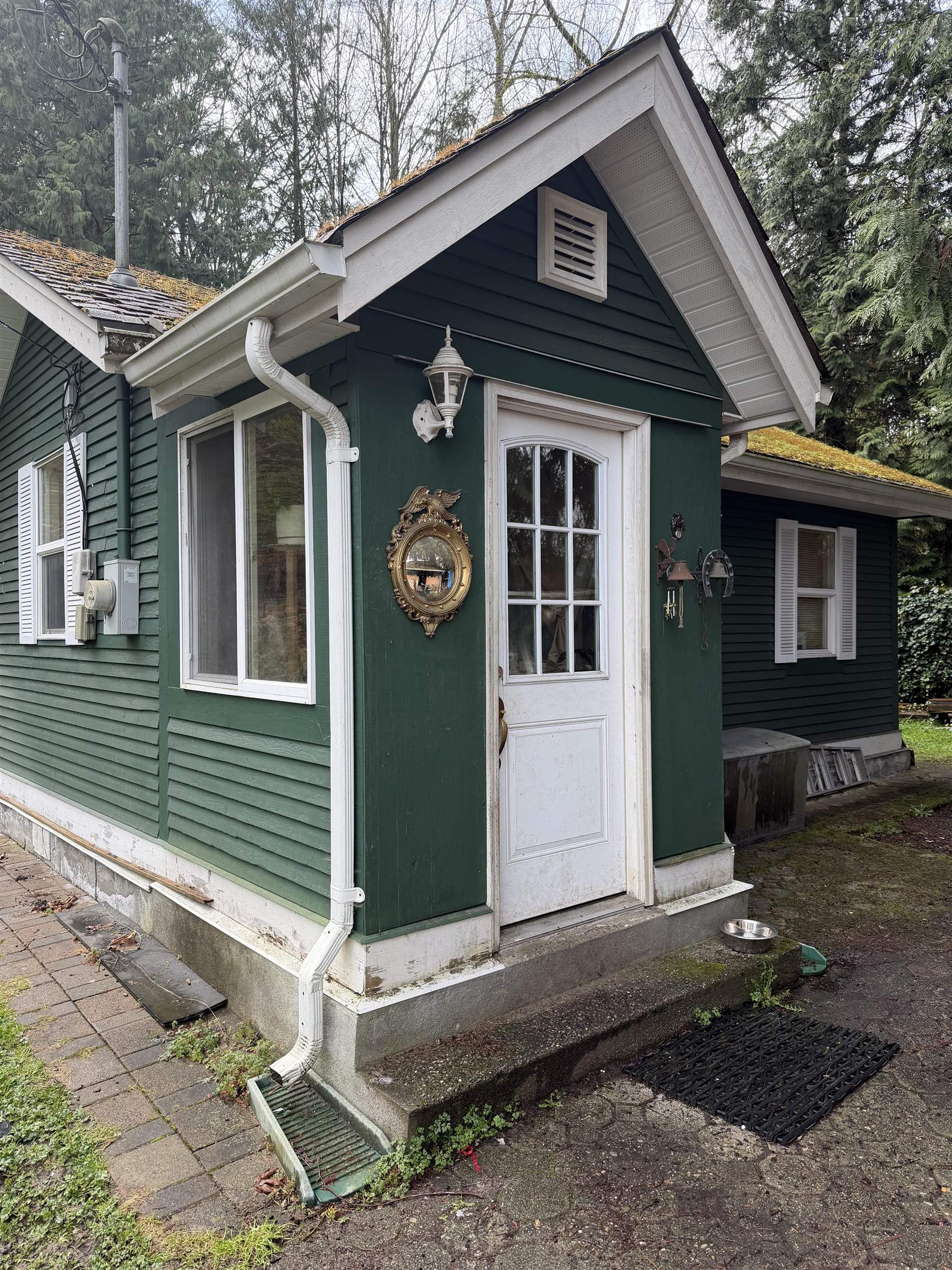 14610 116a Avenue, Surrey, BC, V3R 2V1