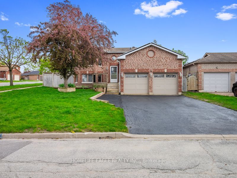 18 Nugent Court, Barrie, ON, L4N 7A9