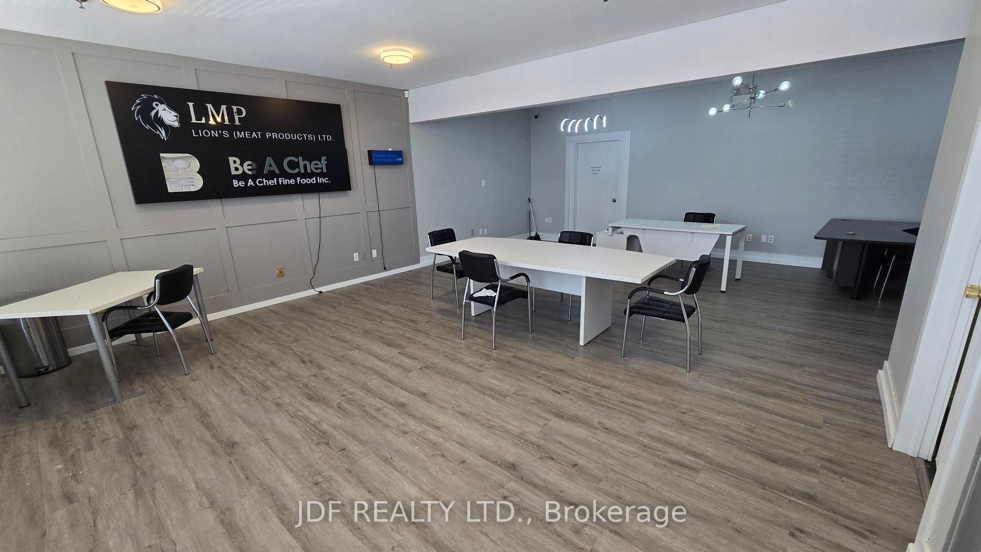11 - Front-471 Jevlan Drive, Vaughan, ON, L4L 8A1 photo 4