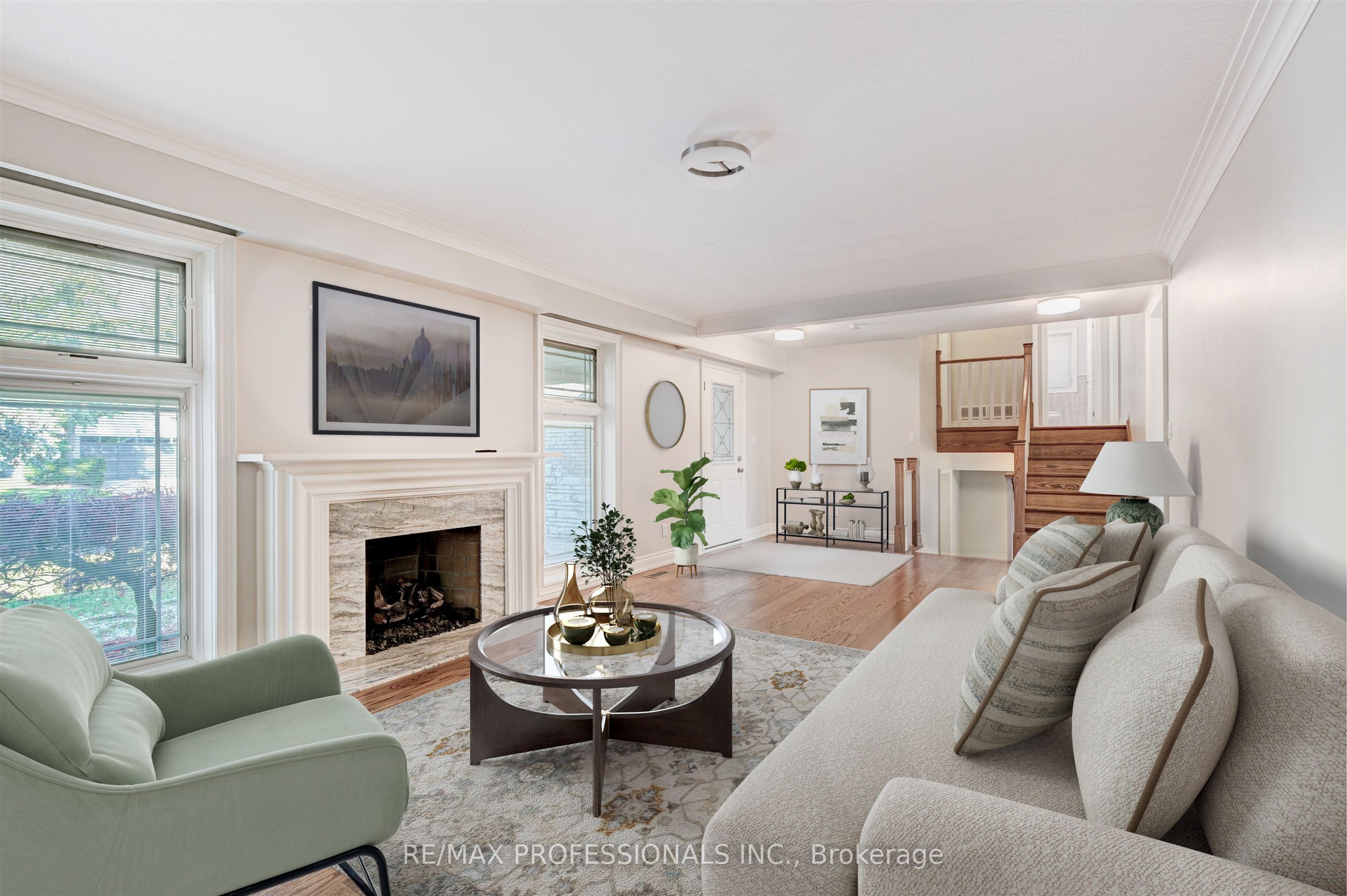 64 Ravensbourne Crescent, Toronto, ON, M9A 2A8 photo 5