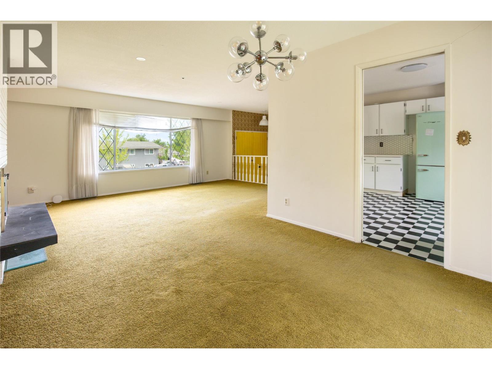 Additional image 5 of 1738 Smithson Drive, Kelowna, BC, V1Y4E3