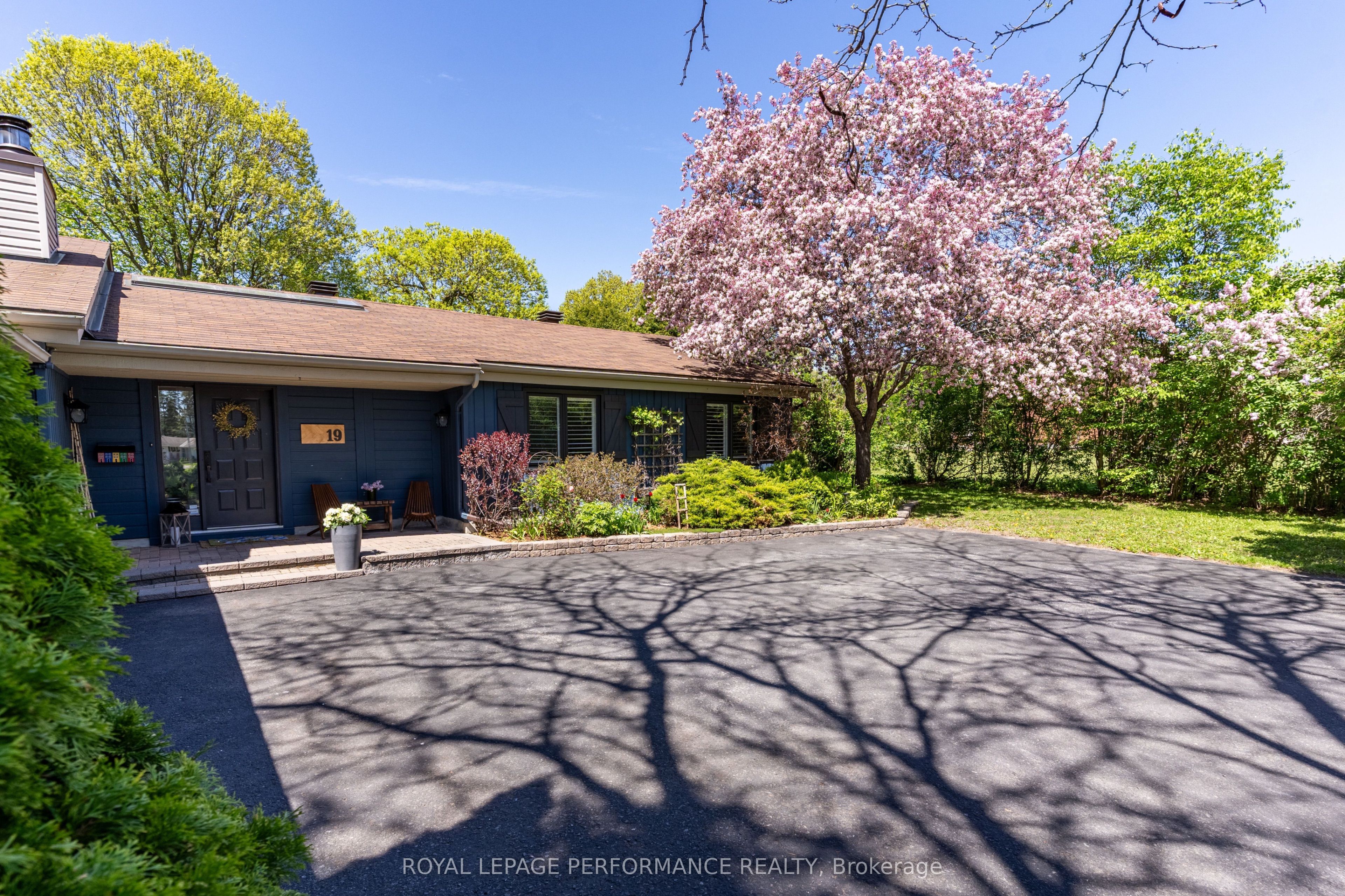 Additional image 2 of 19 Colley Street, Ottawa, ON, K2J 3Z7
