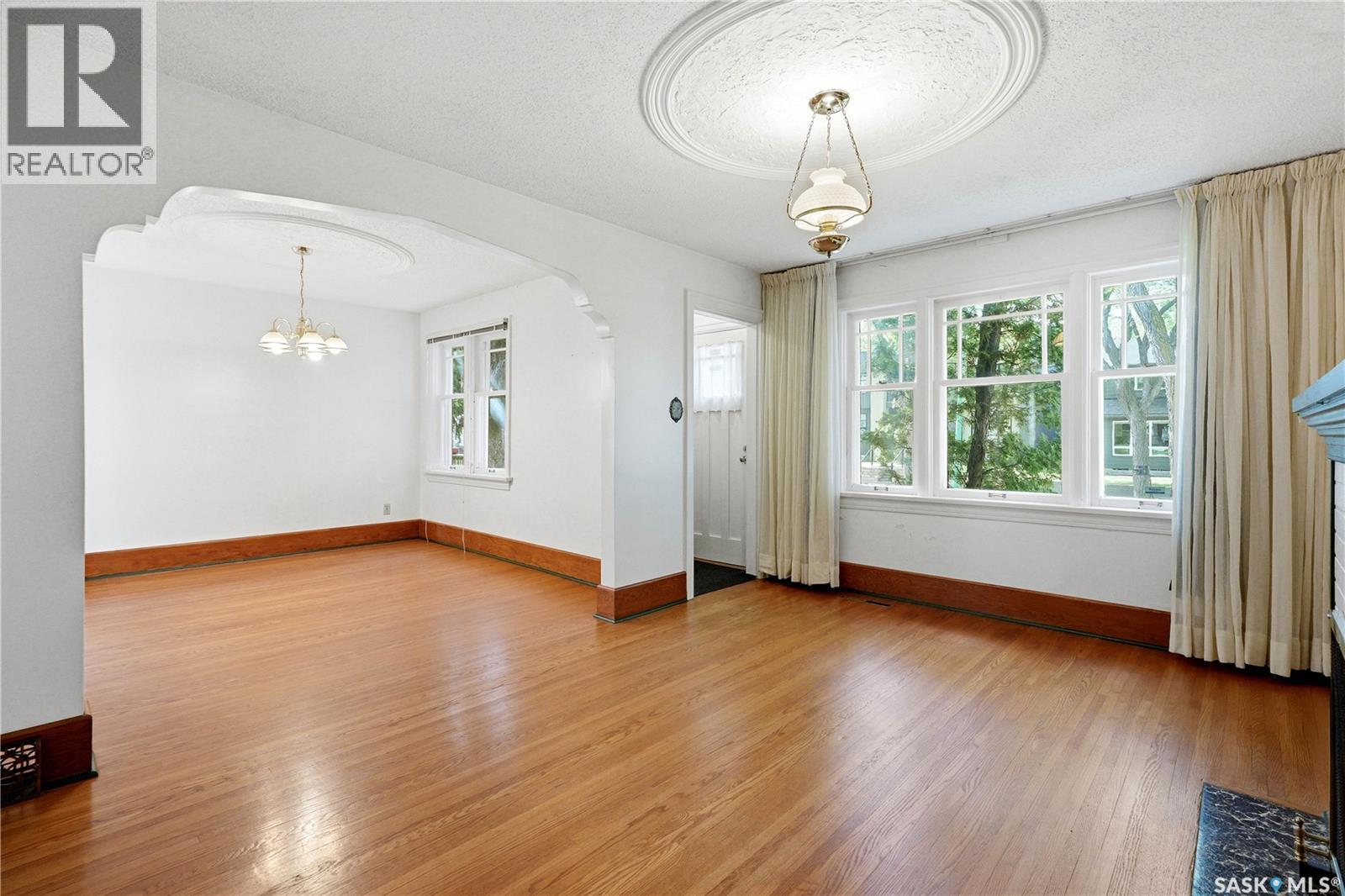 525 5th Street E, Saskatoon, SK, S7H1G2 photo 4
