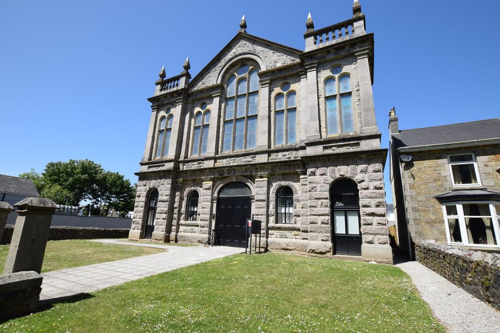 2 bed maisonette for salePlain-An-Gwarry, Redruth, Cornwall TR15