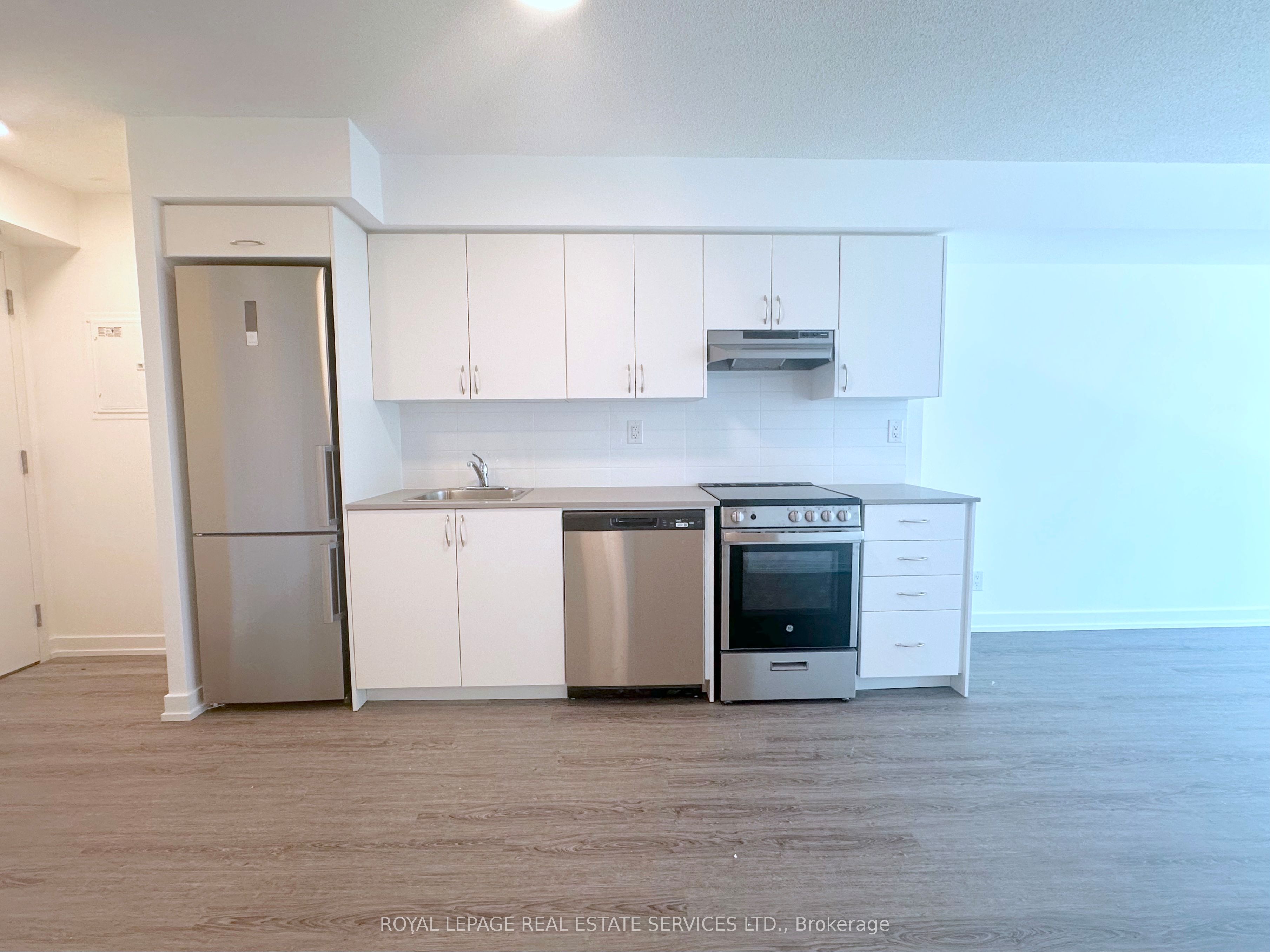 423-25 Kitney Drive, Ajax, ON, L1S 4S4 photo 3