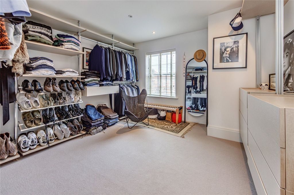 Additional image 20 of 6 bed detached house for saleViburnum Gate, Radlett, Hertfordshire WD7