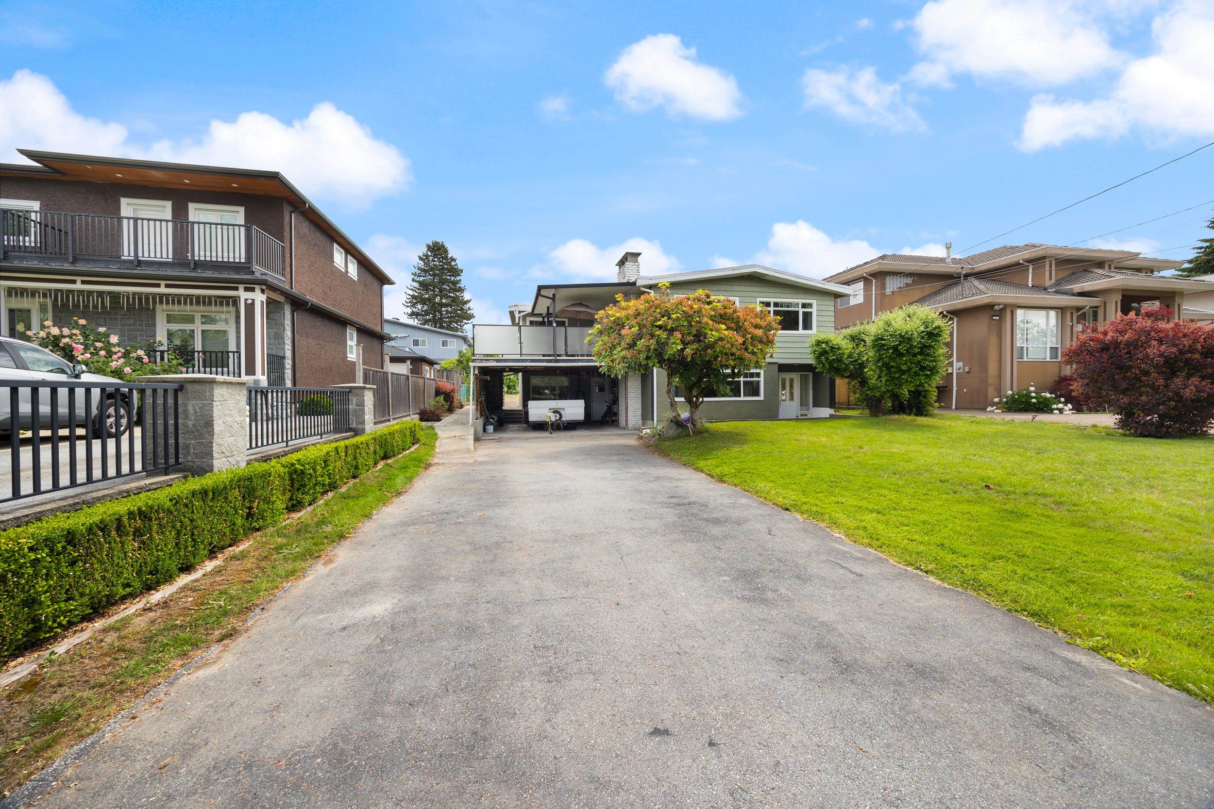 1530 Sherlock Avenue, Burnaby, BC, V5A 2M8 photo 3