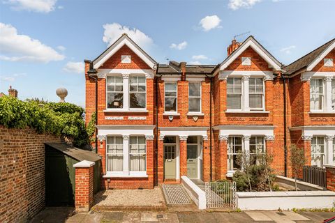 Chaucer Road, London W3