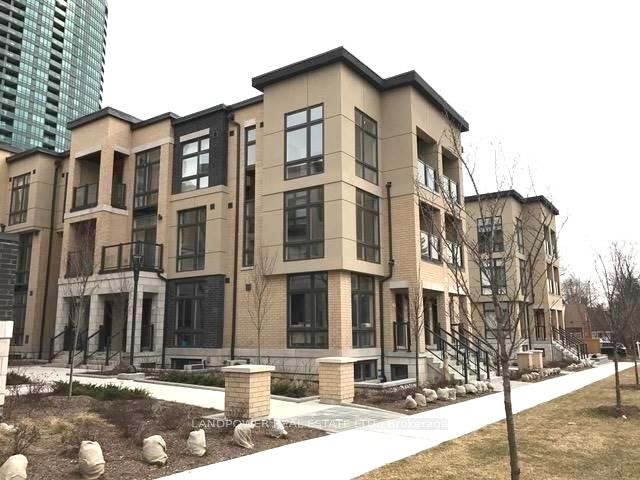 40-15 Eldora Avenue, Toronto, ON, M2M 1R3