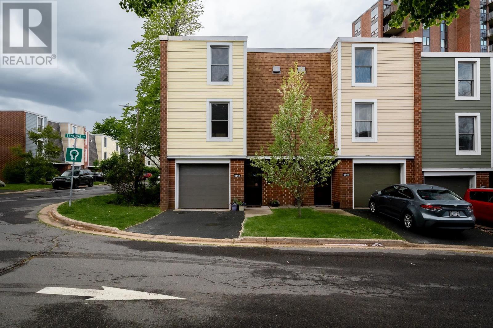 40-5561 Sentinal Square, Halifax, NS, B3K4A8