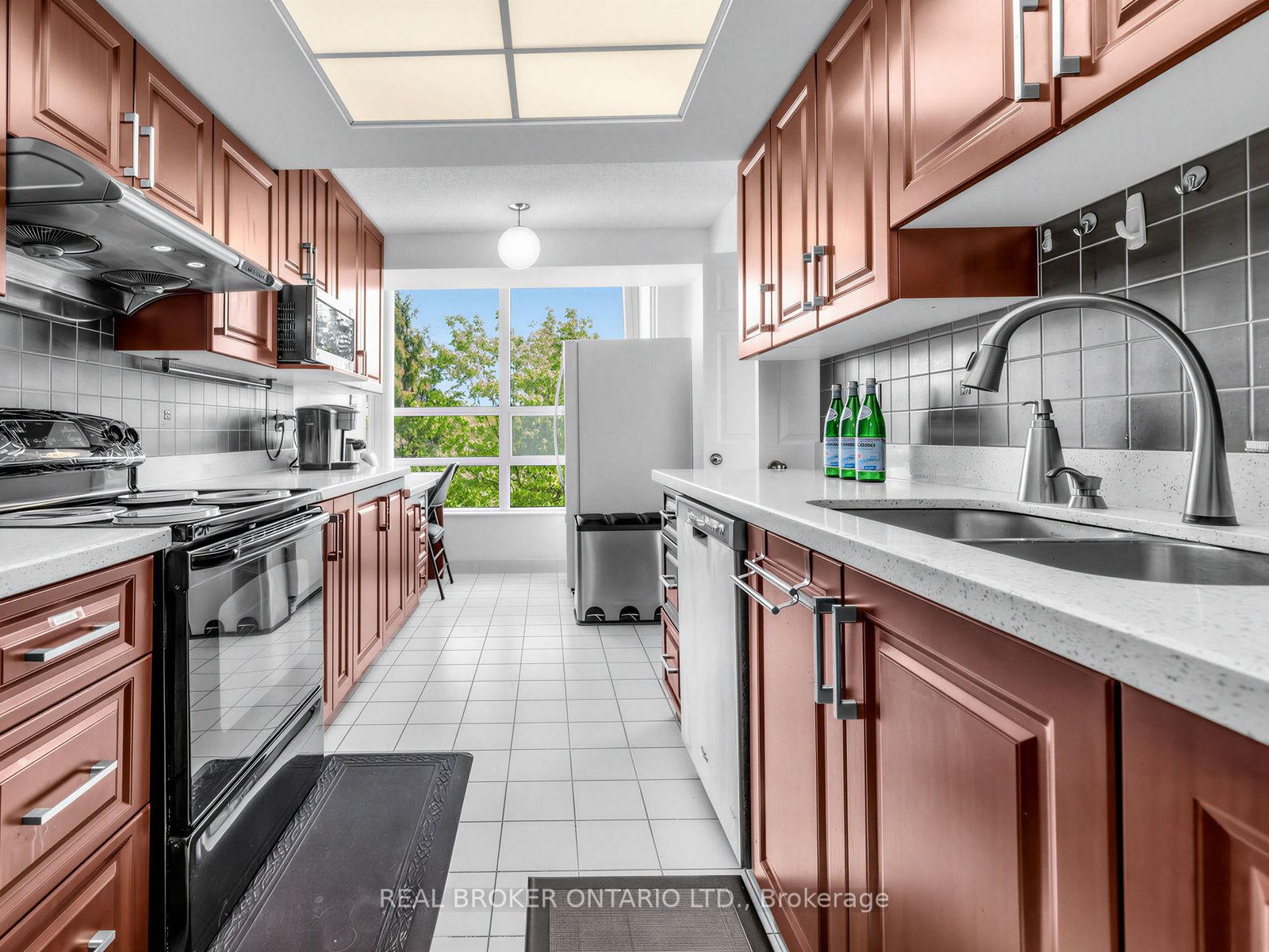 Additional image 5 of 303-7825 Bayview Avenue, Markham, ON, L3T 7N2