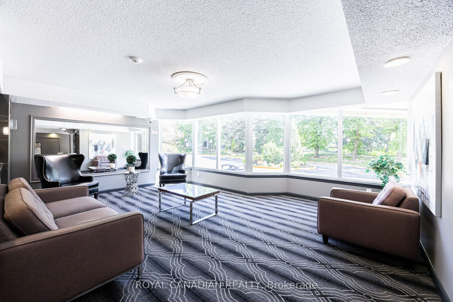 Additional image 4 of 1906-8 Lisa Street, Brampton, ON, L6T 4S6